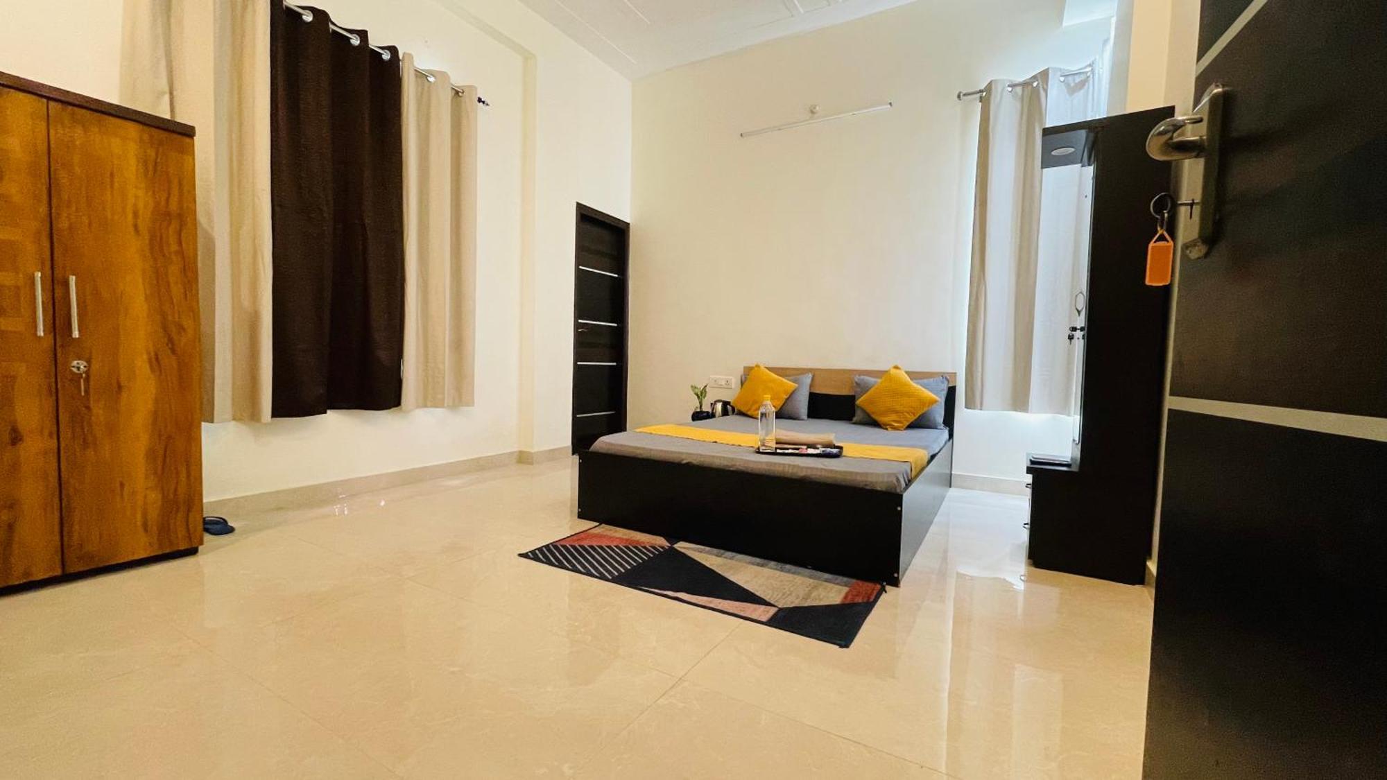 Atulyam Stays Sushant Golf City ลัคเนา ภายนอก รูปภาพ