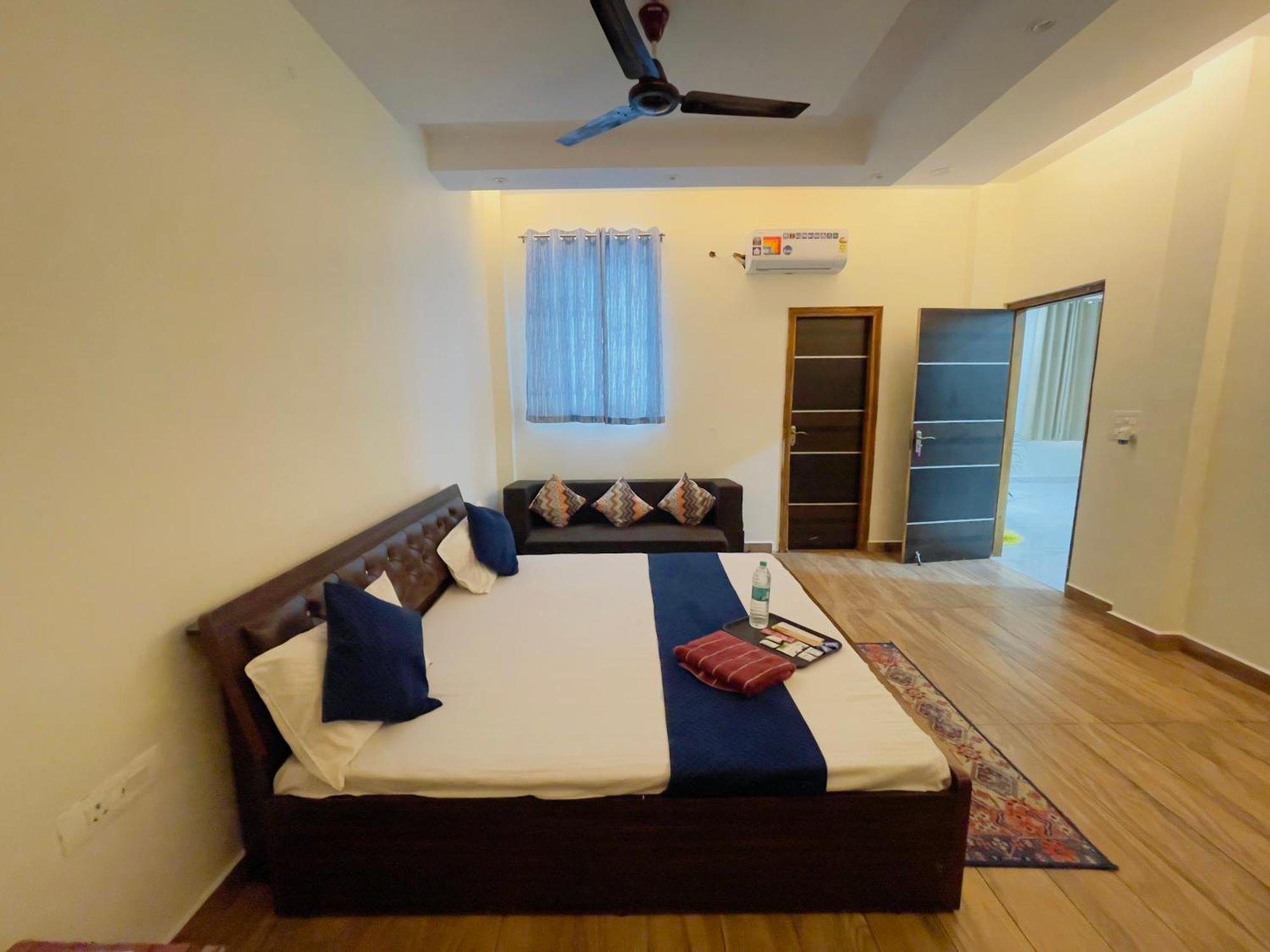 Atulyam Stays Sushant Golf City ลัคเนา ภายนอก รูปภาพ